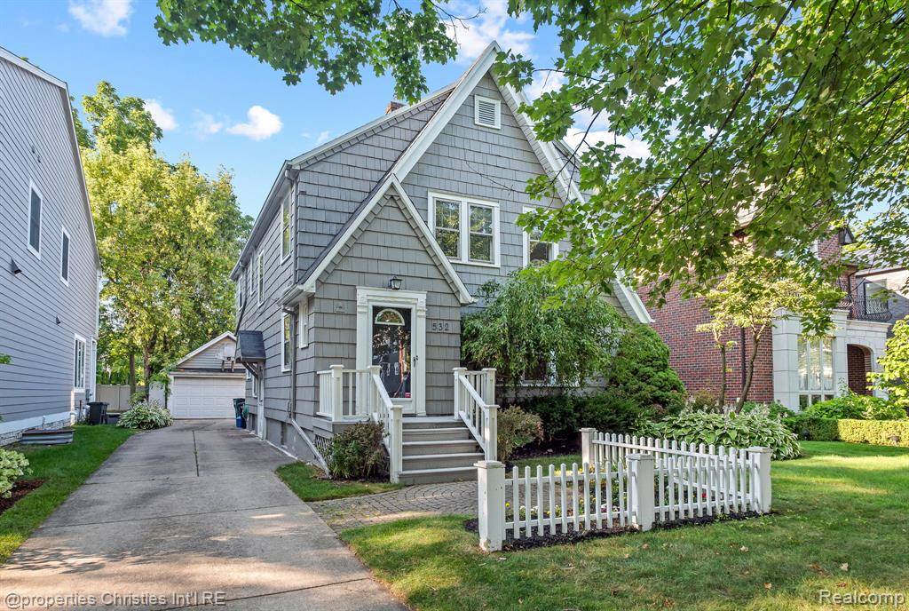 532 Wallace Street, Birmingham, MI 48009