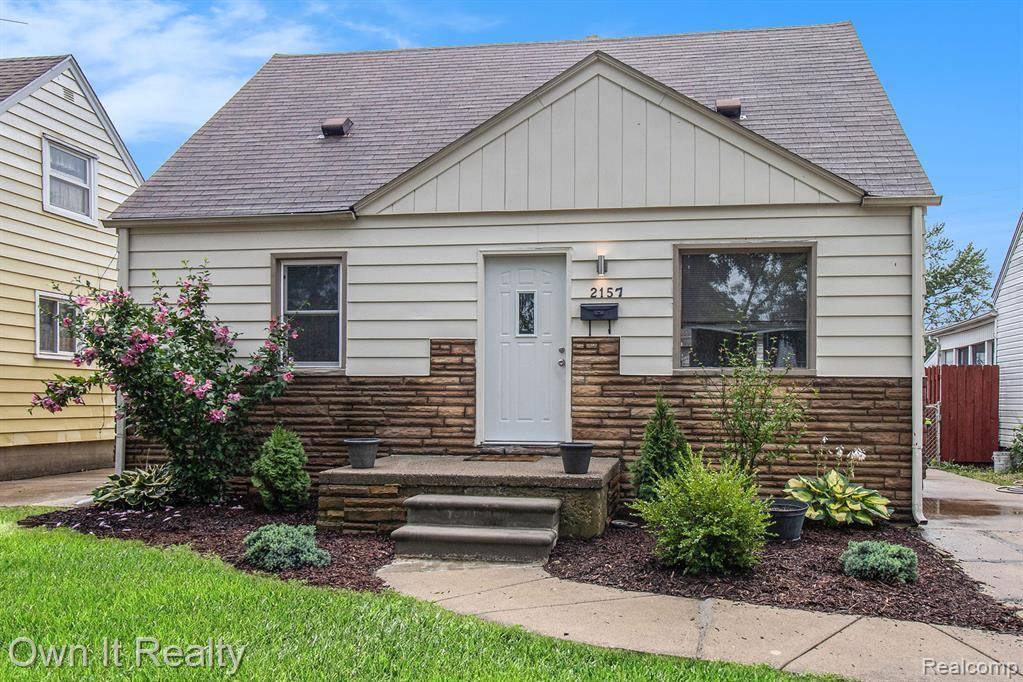 2157 Thomas Street, Lincoln Park, MI 48146