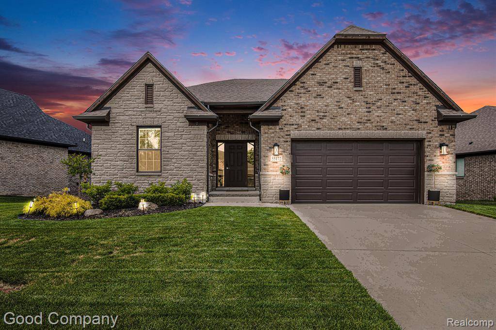 55172 Hanford Court, Shelby Twp, MI 48316