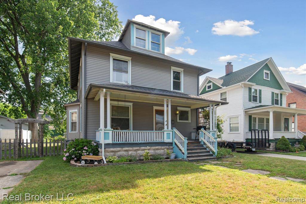 Monroe, MI 48161,305 E 6th Street