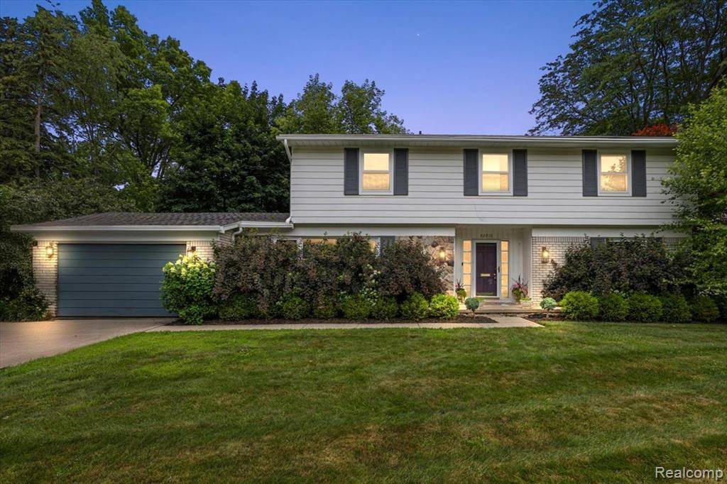 32010 Inglewood Street, Beverly Hills Vlg, MI 48025
