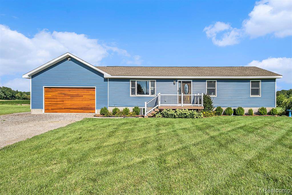 9437 Sheridan Road, Gaines Twp, MI 48436