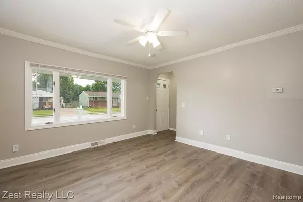 Roseville, MI 48066,26811 Blumfield Street