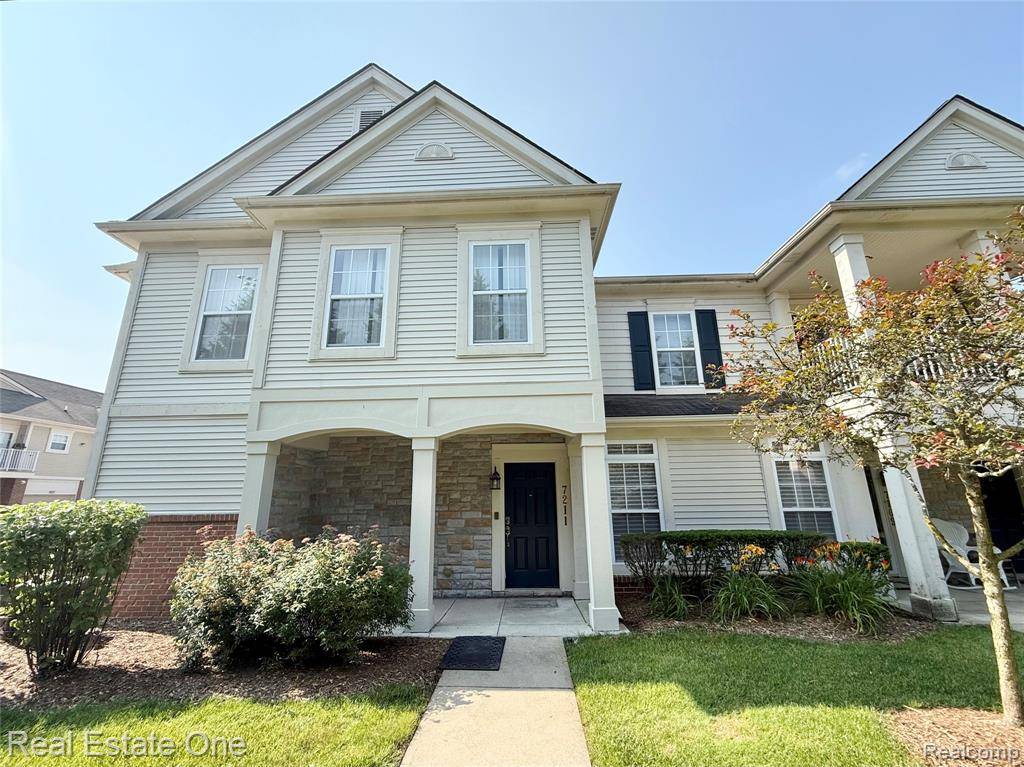 7211 Addington Drive, Commerce Twp, MI 48390