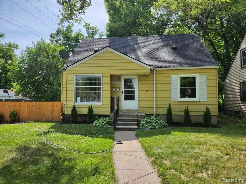 15403 Woodbine, Redford Twp, MI 48239
