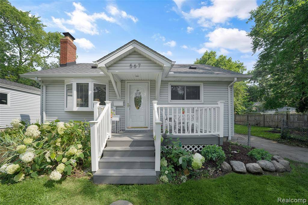 567 Roth Boulevard, Clawson, MI 48017