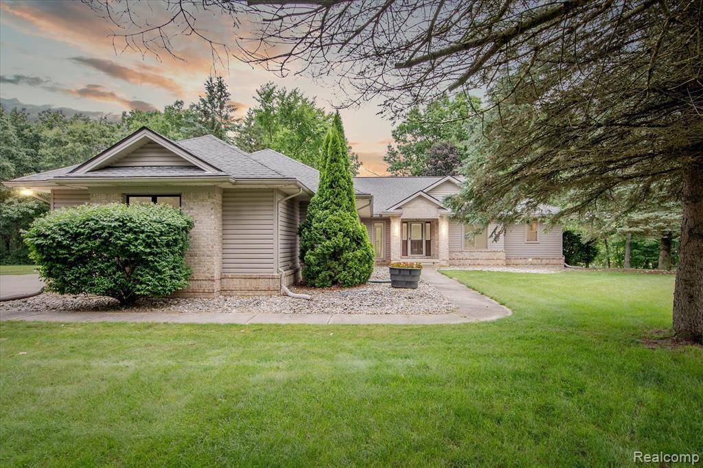 1847 Brandy Lane, Brighton, MI 48114