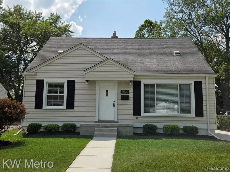 4507 Sedgemoor Avenue, Royal Oak, MI 48073