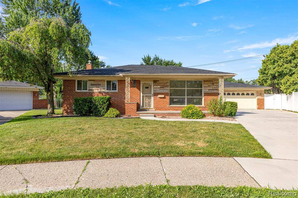 Dearborn Heights, MI 48127,6667 Amboy Street