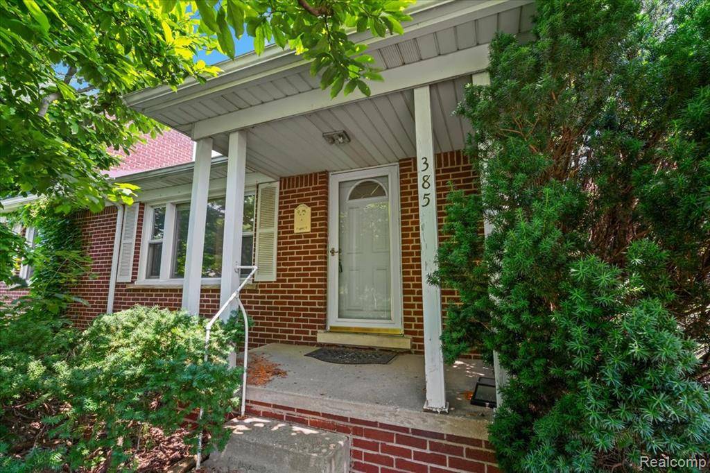 385 Devonshire Street, Ypsilanti, MI 48198