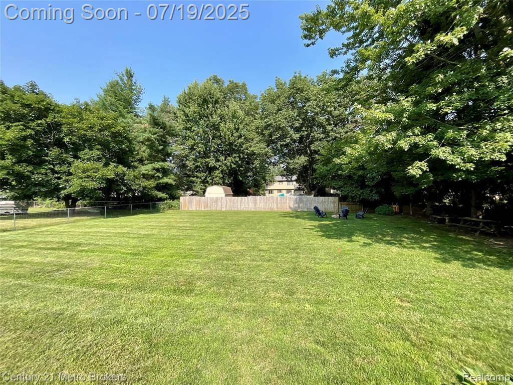 Atlas Twp, MI 48439,5363 Irish Road