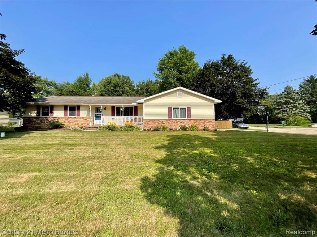 5363 Irish Road, Atlas Twp, MI 48439