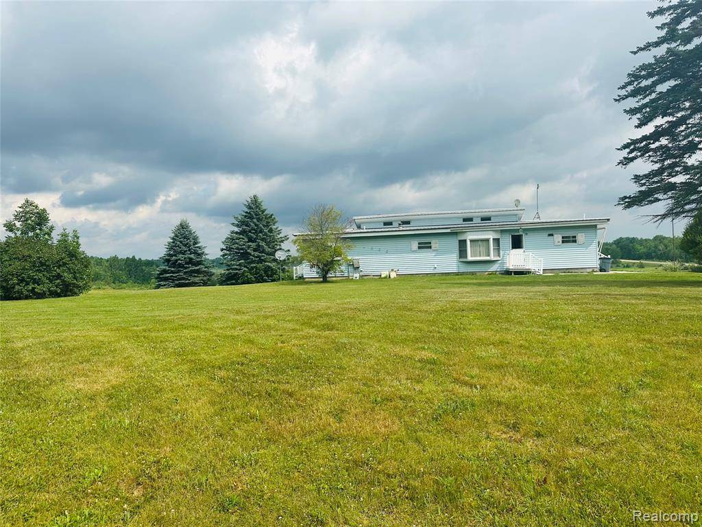 2365 E Haskell Lake Road, Harrison, MI 48625