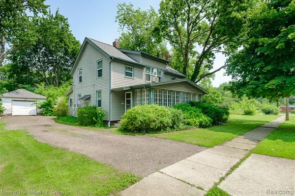 133 Angola Street, Belleville, MI 48111