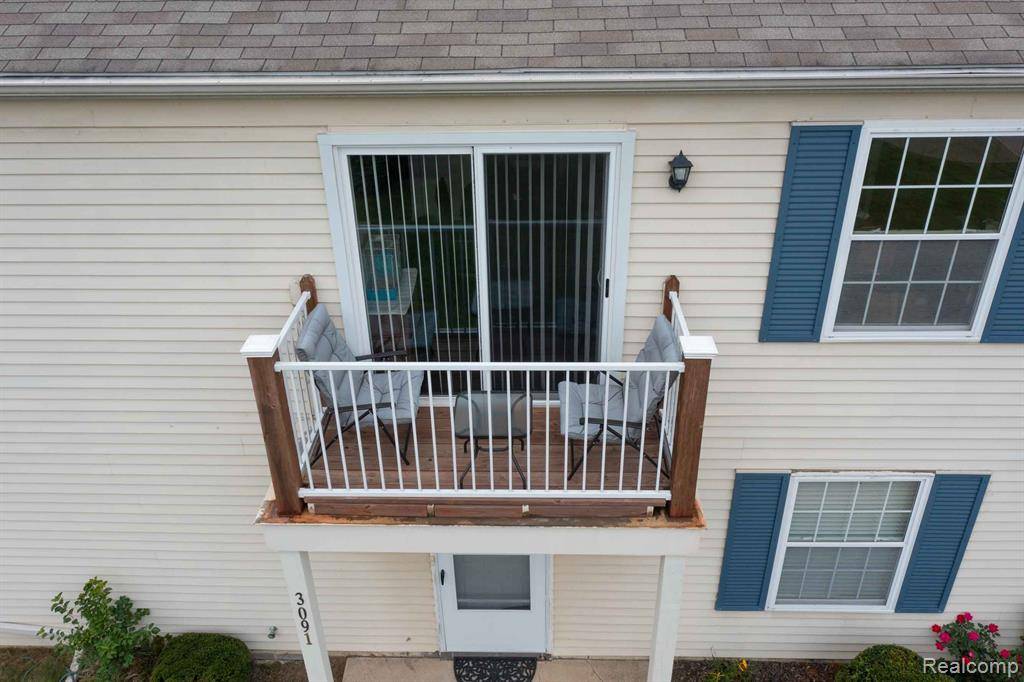 Orion Twp, MI 48360,3091 OAKRIDGE Court