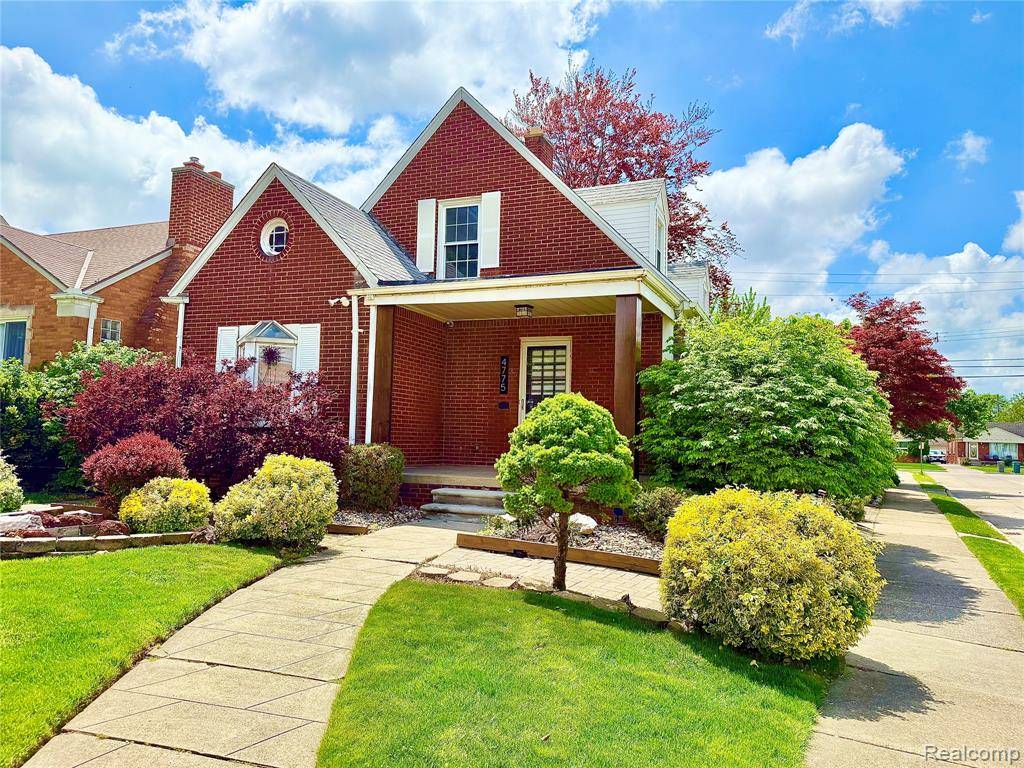 4775 ORCHARD Avenue, Dearborn, MI 48126