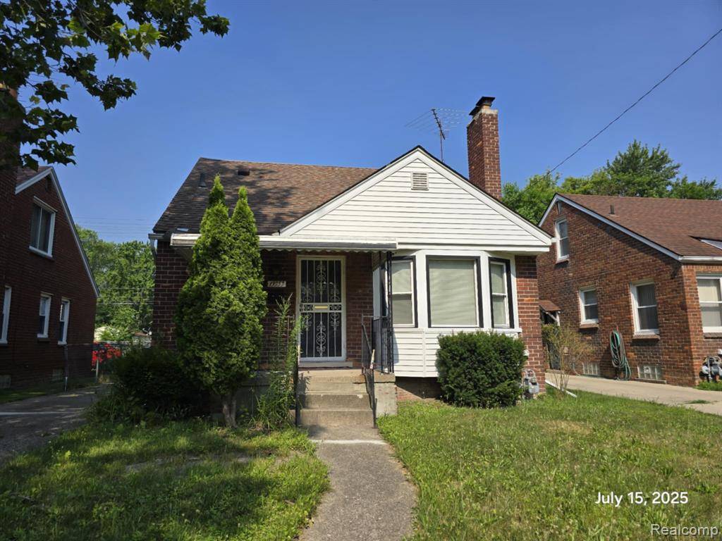 19353 Strasburg Street, Detroit, MI 48205