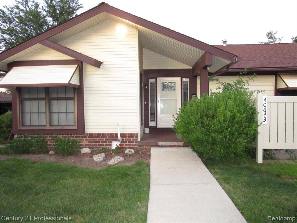 40643 Newport Drive 273, Plymouth, MI 48170