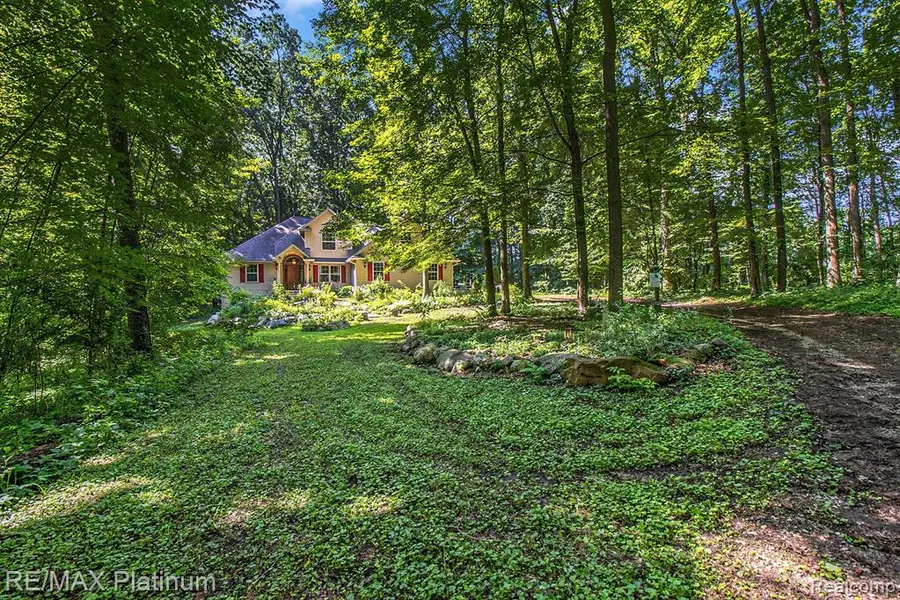 3456 BEATTIE ROAD, Genoa Twp, MI 48843