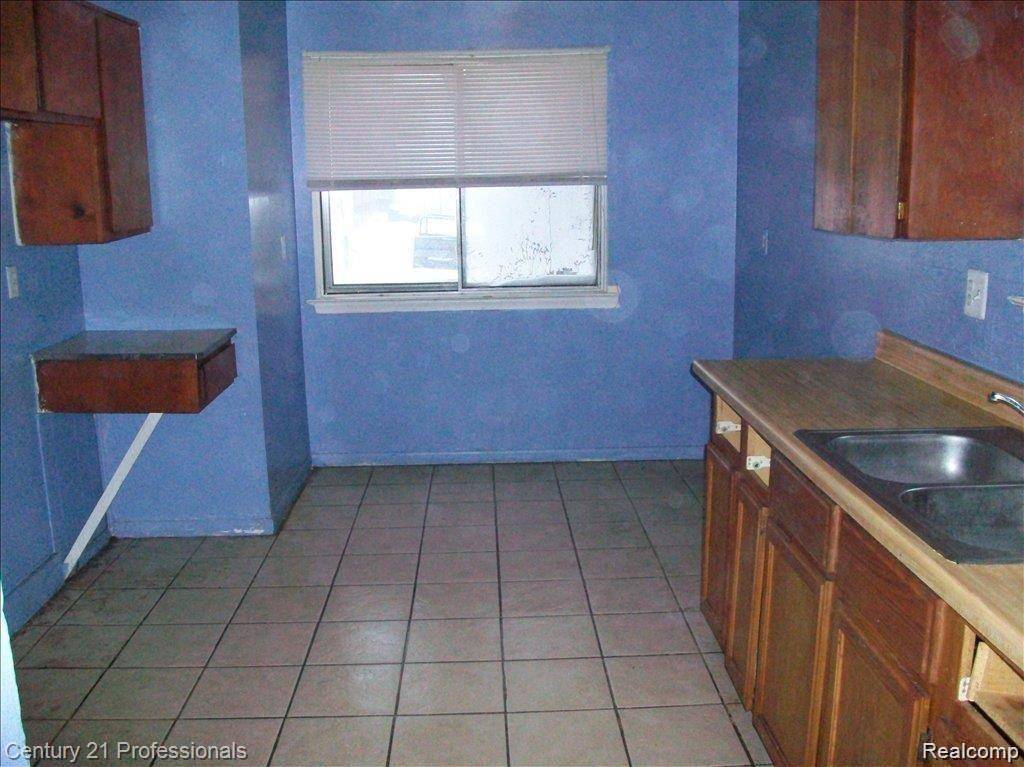 Detroit, MI 48223,12801 Bentler Street