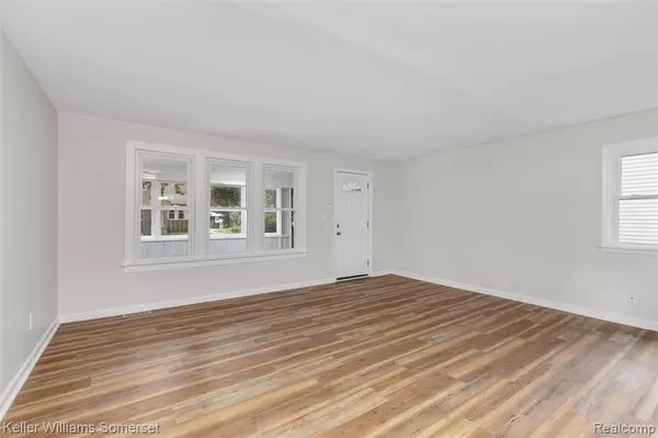 Hazel Park, MI 48030,1443 E George Avenue