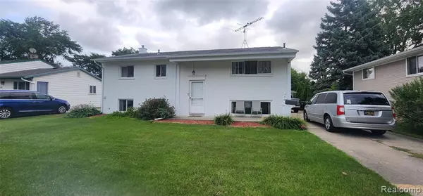 Sterling Heights, MI 48310,34618 Sandwood Drive
