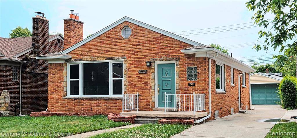 7275 Colonial Street, Dearborn Heights, MI 48127