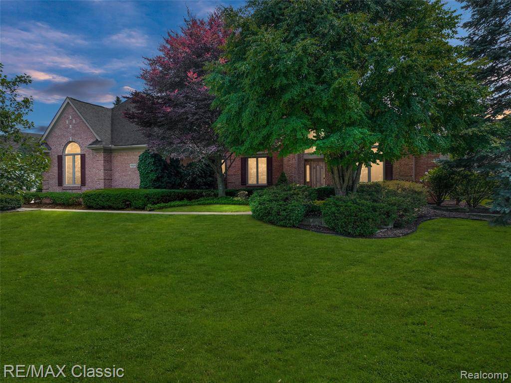 Northville, MI 48168,17331 Deer Path Drive
