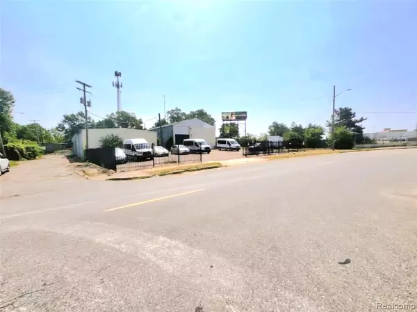 Detroit, MI 48238,15306 Rosa Parks Boulevard