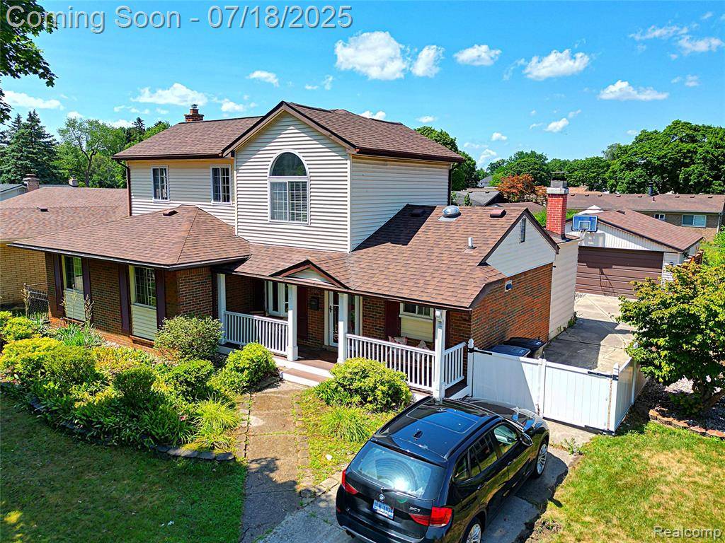 39362 Allen Street, Livonia, MI 48154