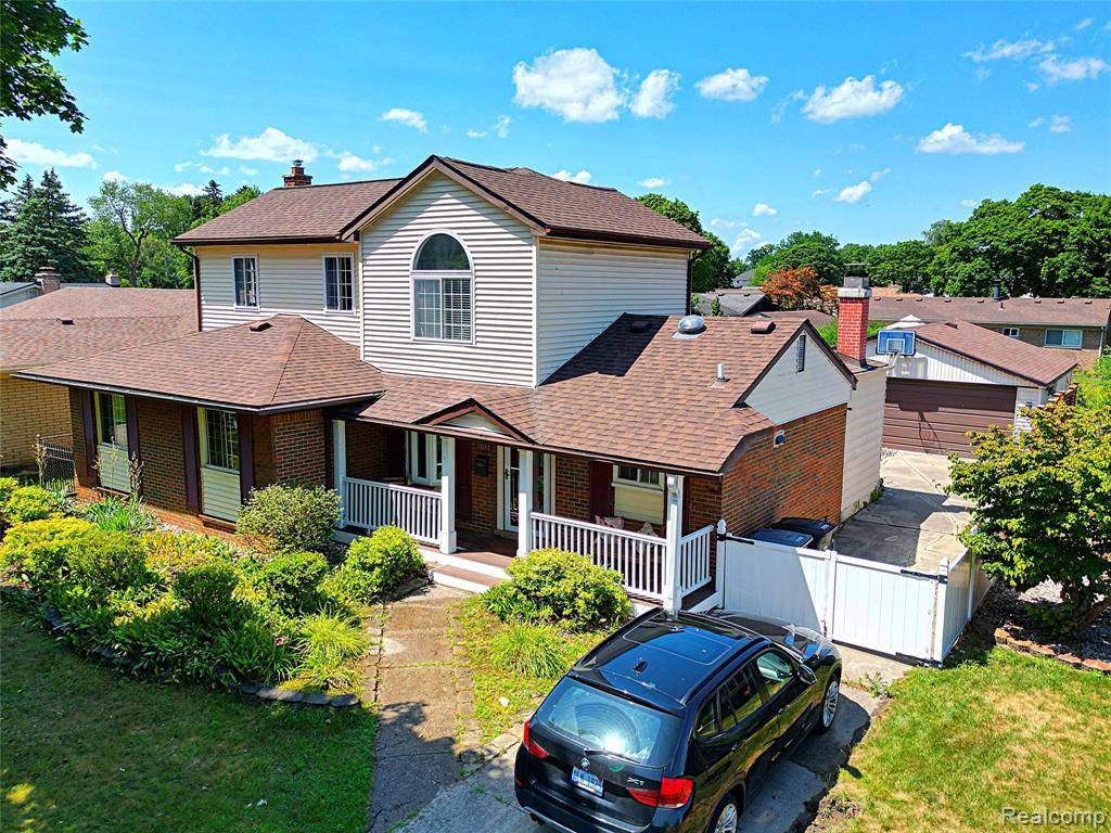 39362 Allen Street, Livonia, MI 48154