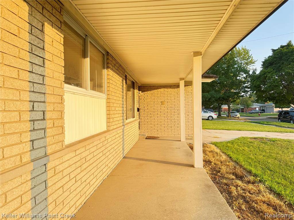 Warren, MI 48092,30930 Austin Drive