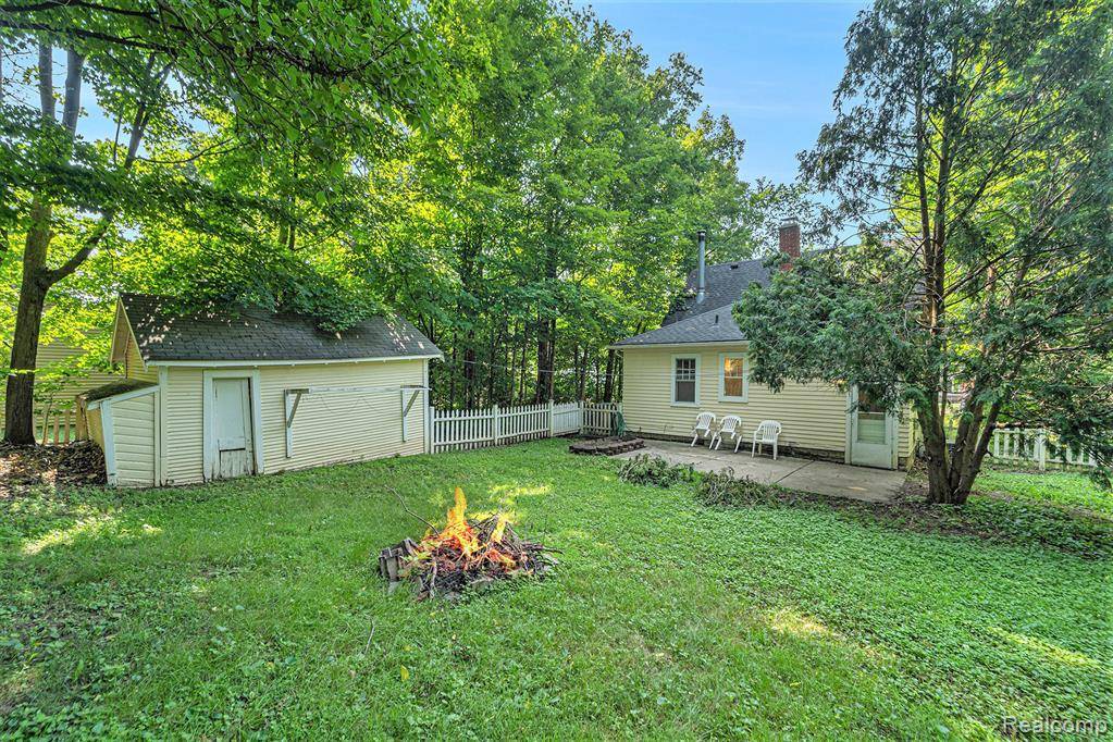 Northville, MI 48167,46044 Norton Court
