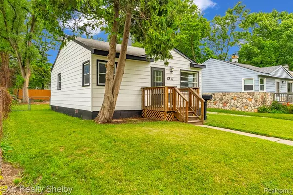 Pontiac, MI 48340,134 W Fairmount Avenue