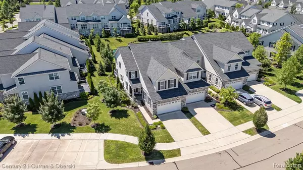 Novi, MI 48375,42787 Cardinal Way 20