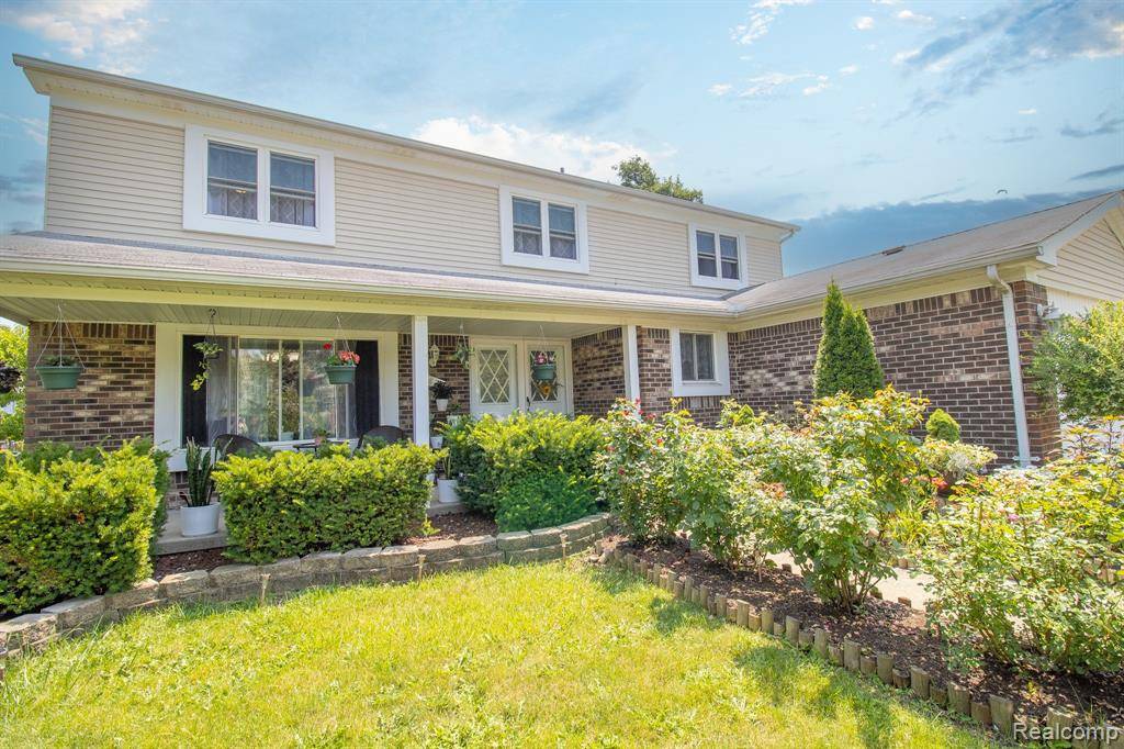 7878 Capri Drive, Canton Twp, MI 48187