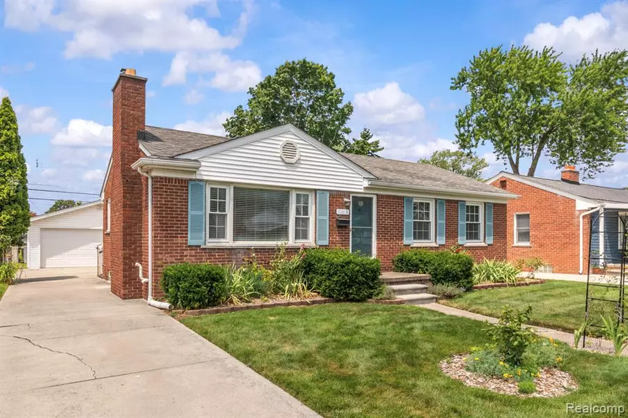 11313 Brookfield Street, Livonia, MI 48150