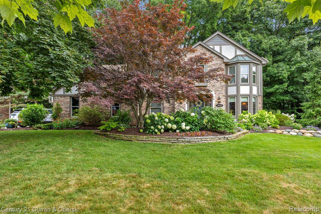 Plymouth, MI 48170,49238 Plum Tree Drive