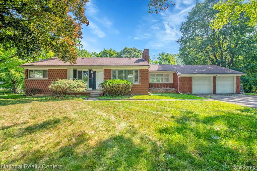 Southfield, MI 48033,23500 Oliver Court