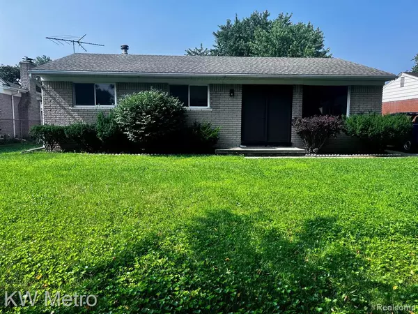 25132 Pamela Street, Taylor, MI 48180