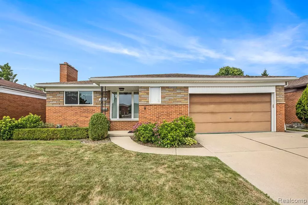Warren, MI 48092,27565 Cosgrove Drive