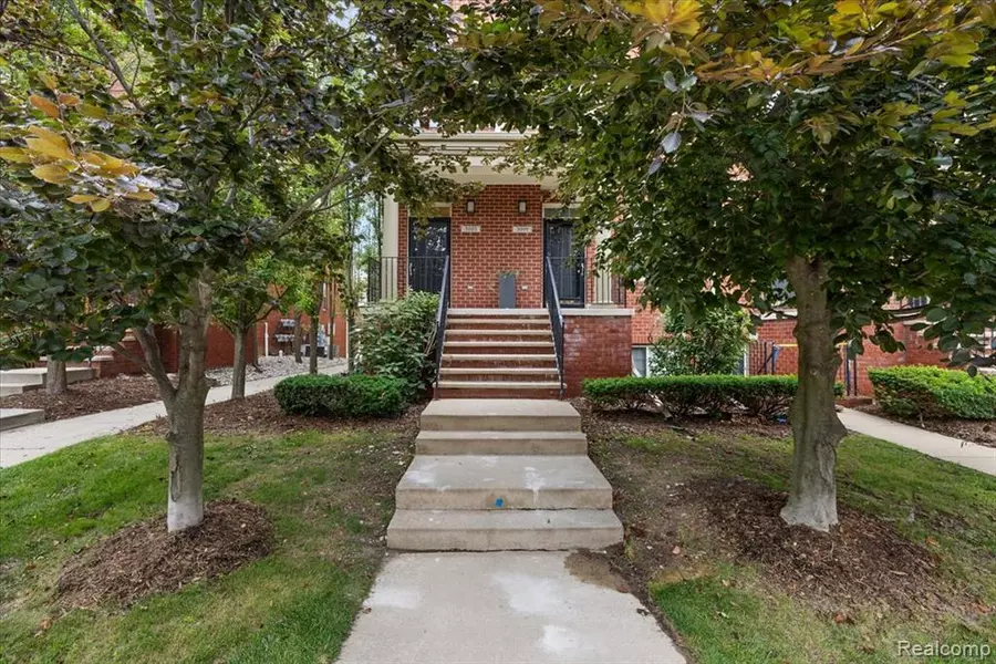 3103 Camden Drive, Troy, MI 48084