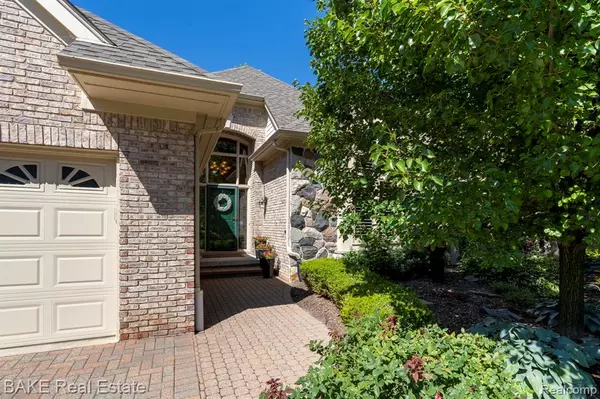Plymouth, MI 48170,9407 Timberline Court