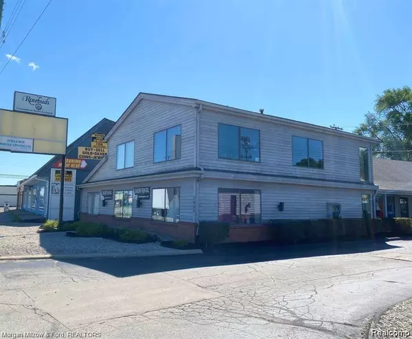 7655 Highland Road, Waterford Twp, MI 48327