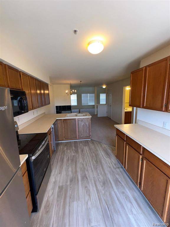 Dearborn, MI 48126,4256 Schaefer Road