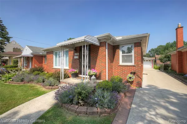 Dearborn Heights, MI 48127,8126 Dale Street