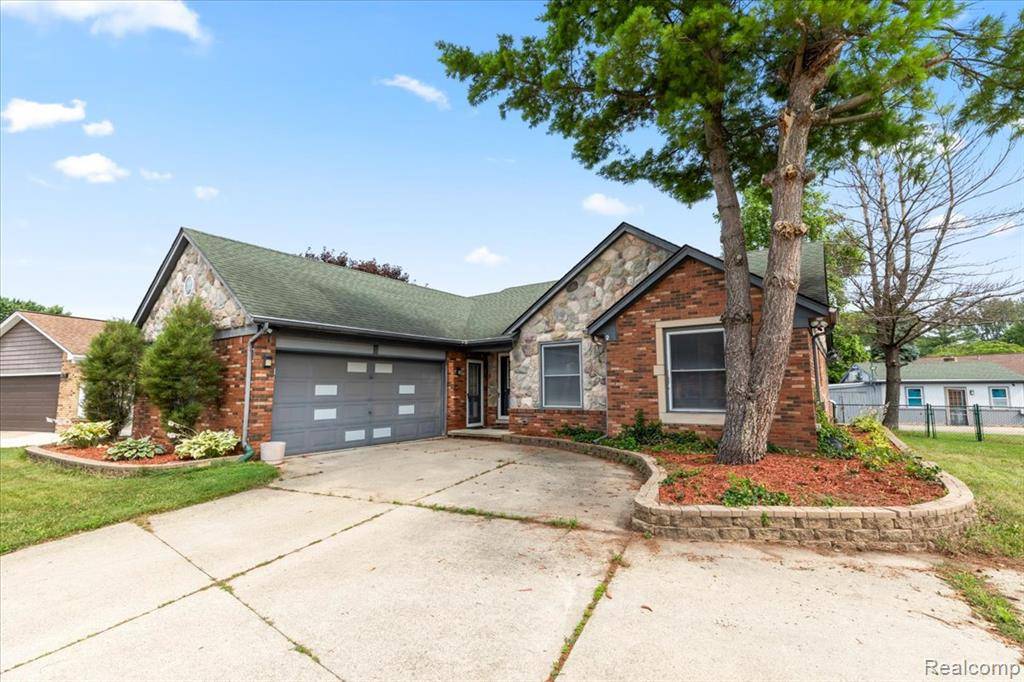 Fraser, MI 48026,15991 Princeton Court