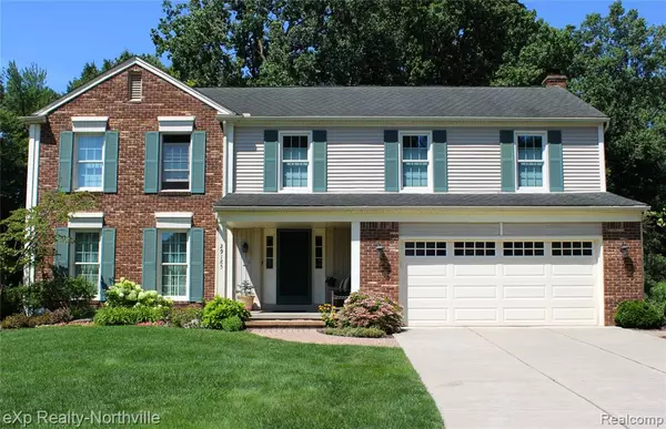 29185 Leesburg Court, Farmington Hills, MI 48331
