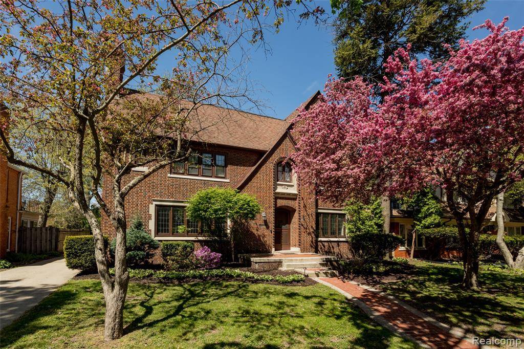 19305 Berkeley Road, Detroit, MI 48221