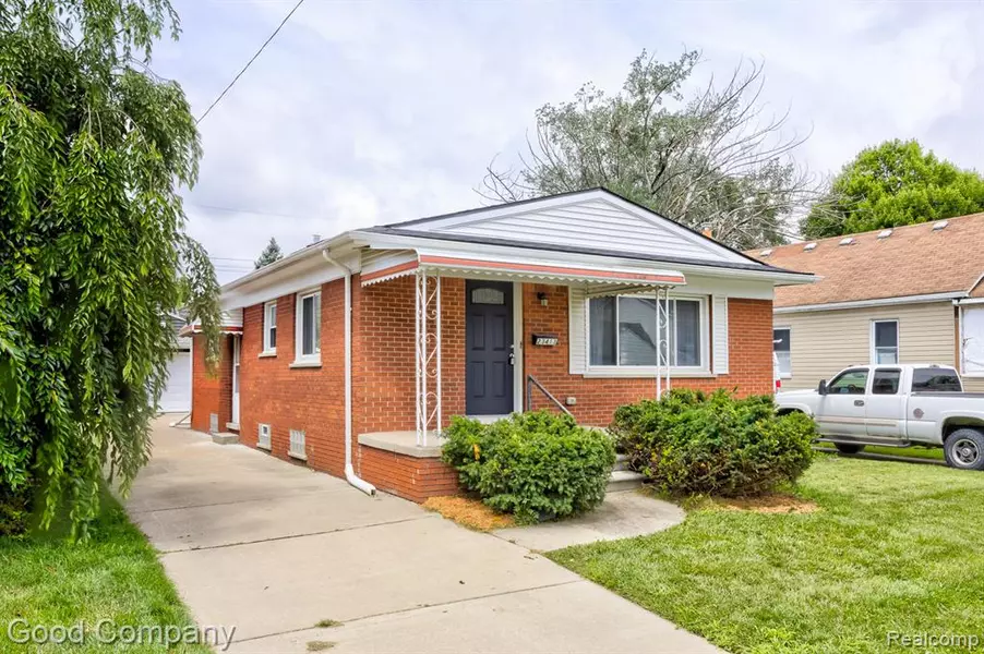 23413 Easterling Avenue, Hazel Park, MI 48030